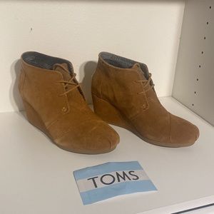 Worn Once!!!! Wedge TOMS in original box